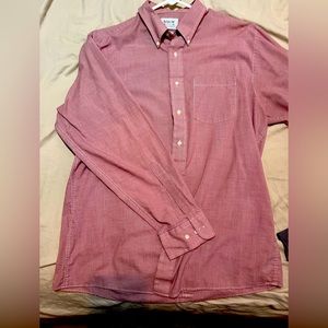 Nice Arrow Bradstreet button up dress shirt barley worn